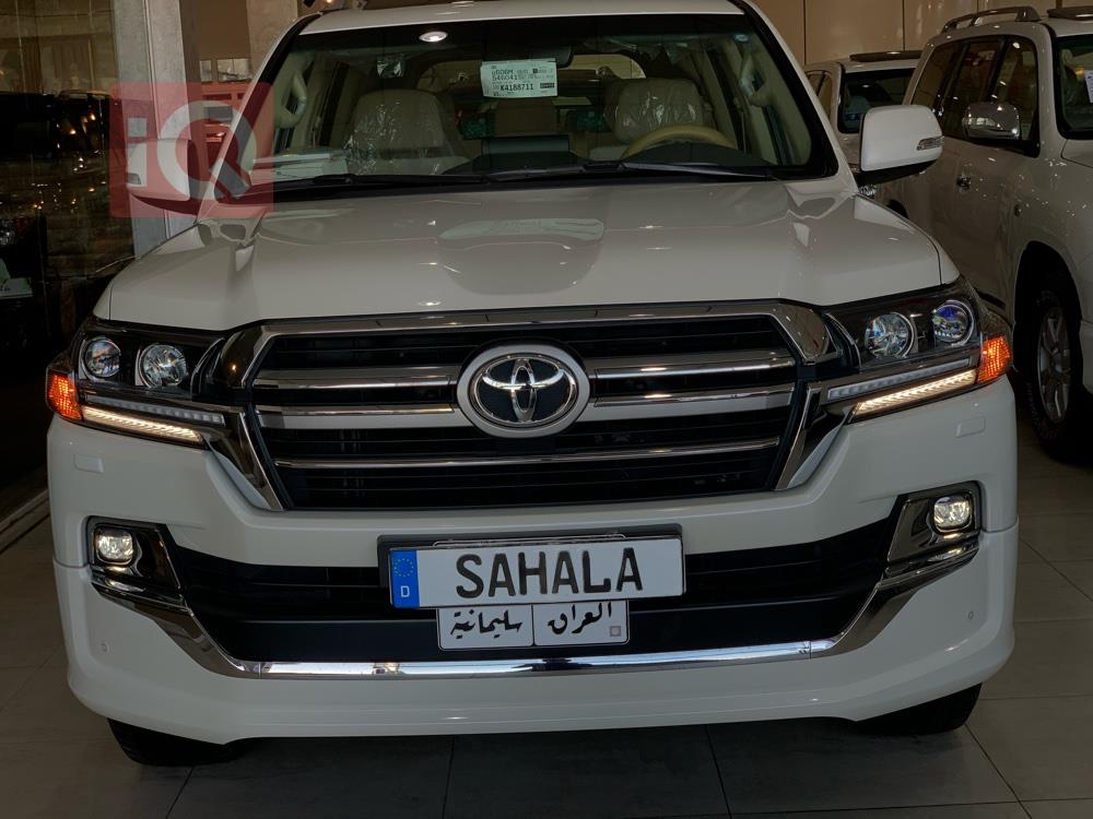 تۆیۆتا لاند کروزەر